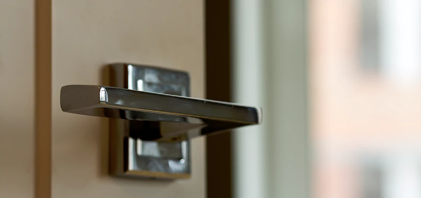 Door Lever Knob Repair in La Habra Heights, California