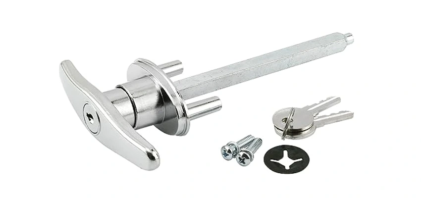 Old Style Garage Door Locks Replacements in La Habra Heights, California