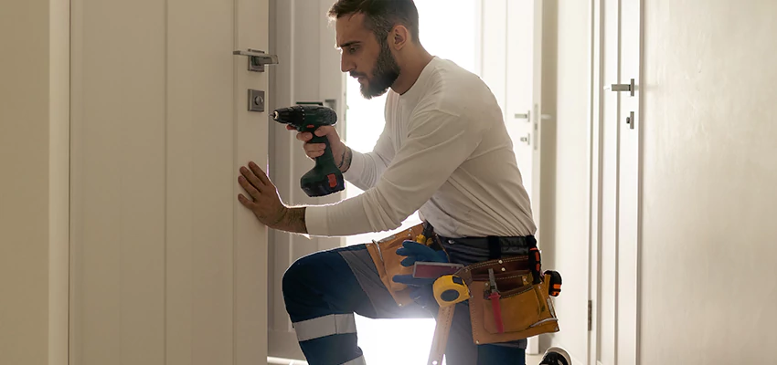 Mailbox Lock Installation Expert in La Habra Heights, California