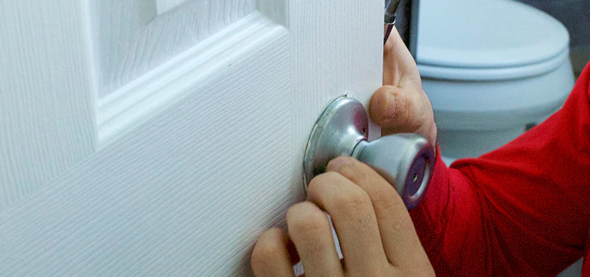Vintage Door Knob Replacement in La Habra Heights, CA