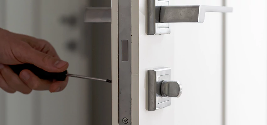 Key Programming Locksmith Open Now in La Habra Heights, California